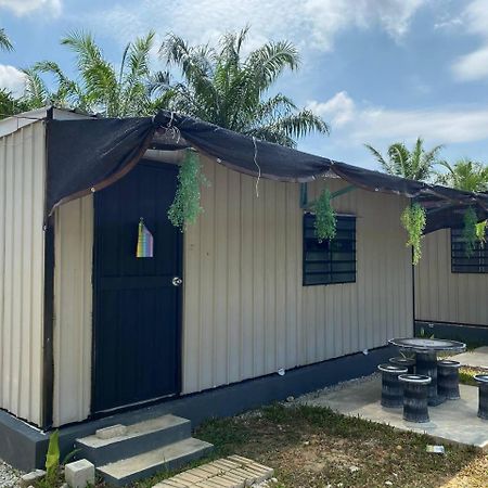 Yn Cabin Tanjung Karang Eksteriør billede