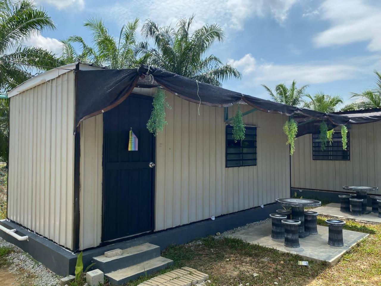Yn Cabin Tanjung Karang Eksteriør billede